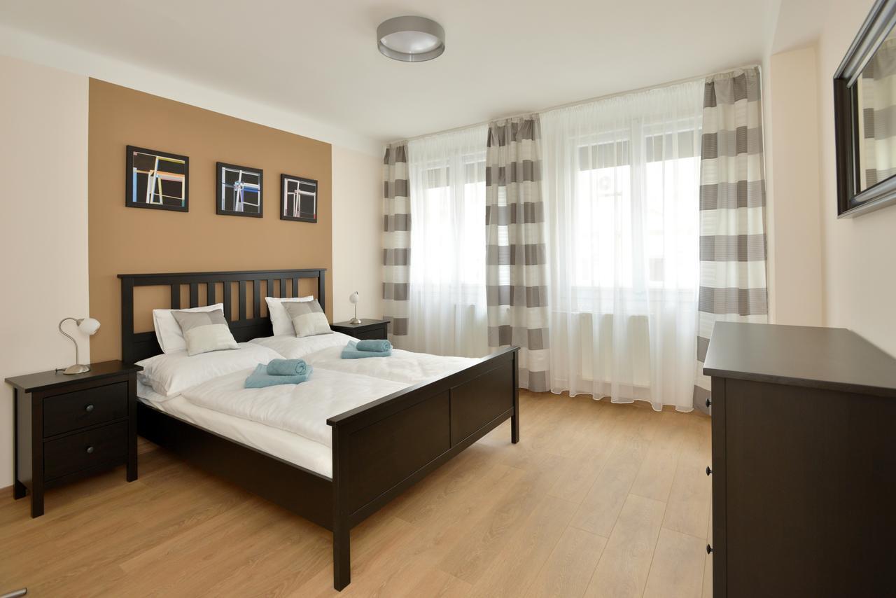 Deak Apartment Budapeste Exterior foto