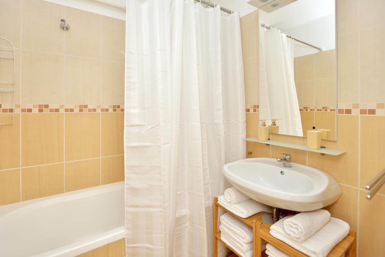 Deak Apartment Budapeste Exterior foto